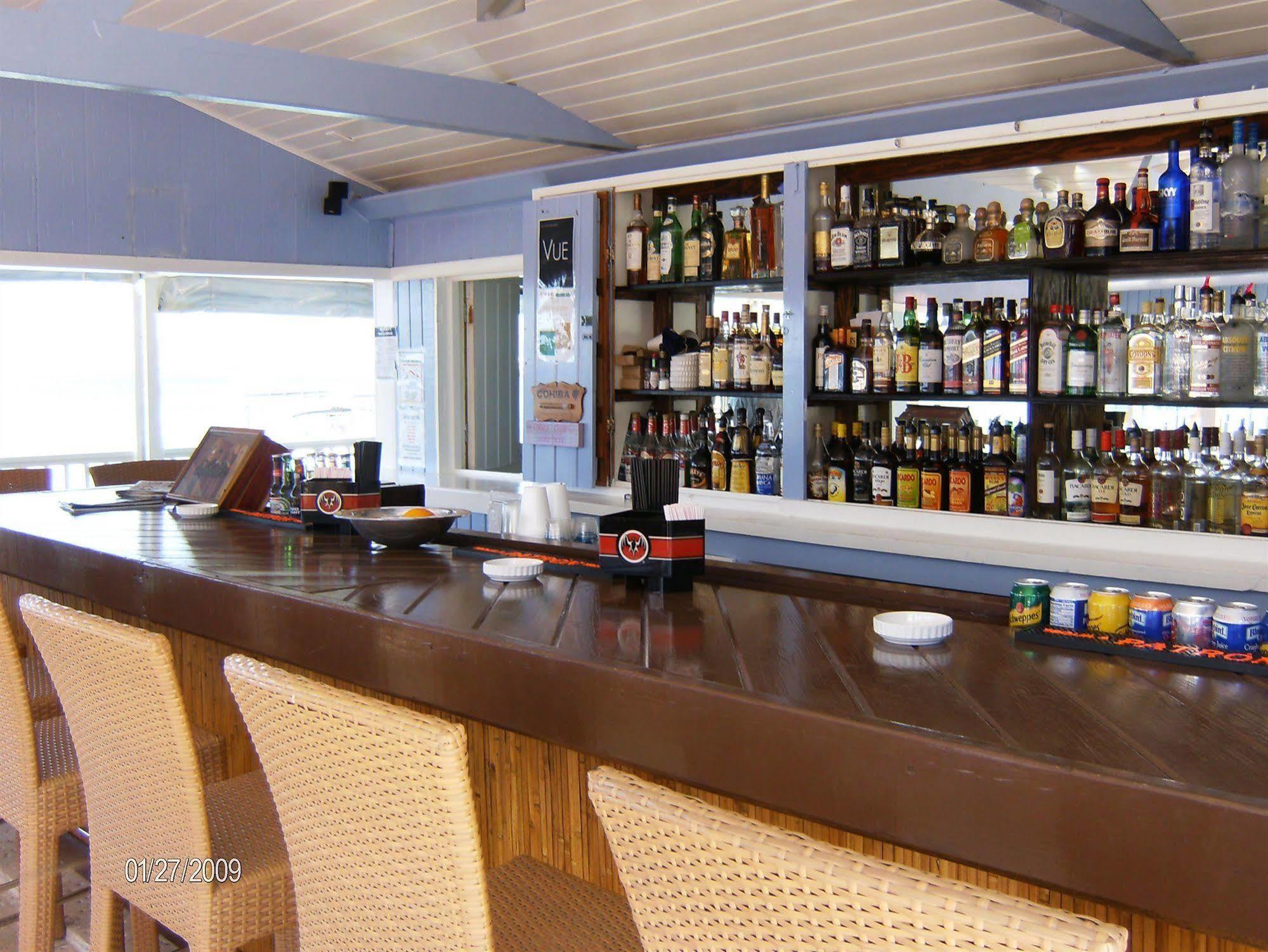 Dunmore Town Romora Bay Resort & Marina מראה חיצוני תמונה